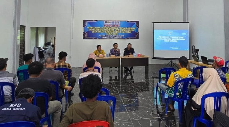 1afb0fe7-5638-4669-97d4-7fca0f522533